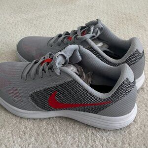 New Nike Revolution 3 Women's sneakers.